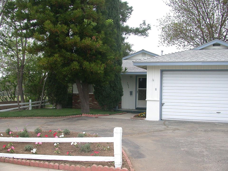 1st image of 7929 Hillrose St