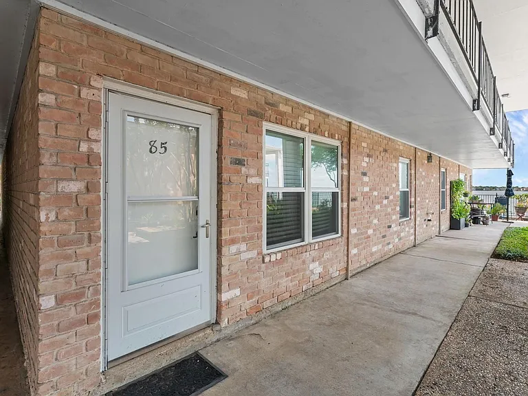 3535 Nasa Road 1 Pkwy #85 — Photo 4