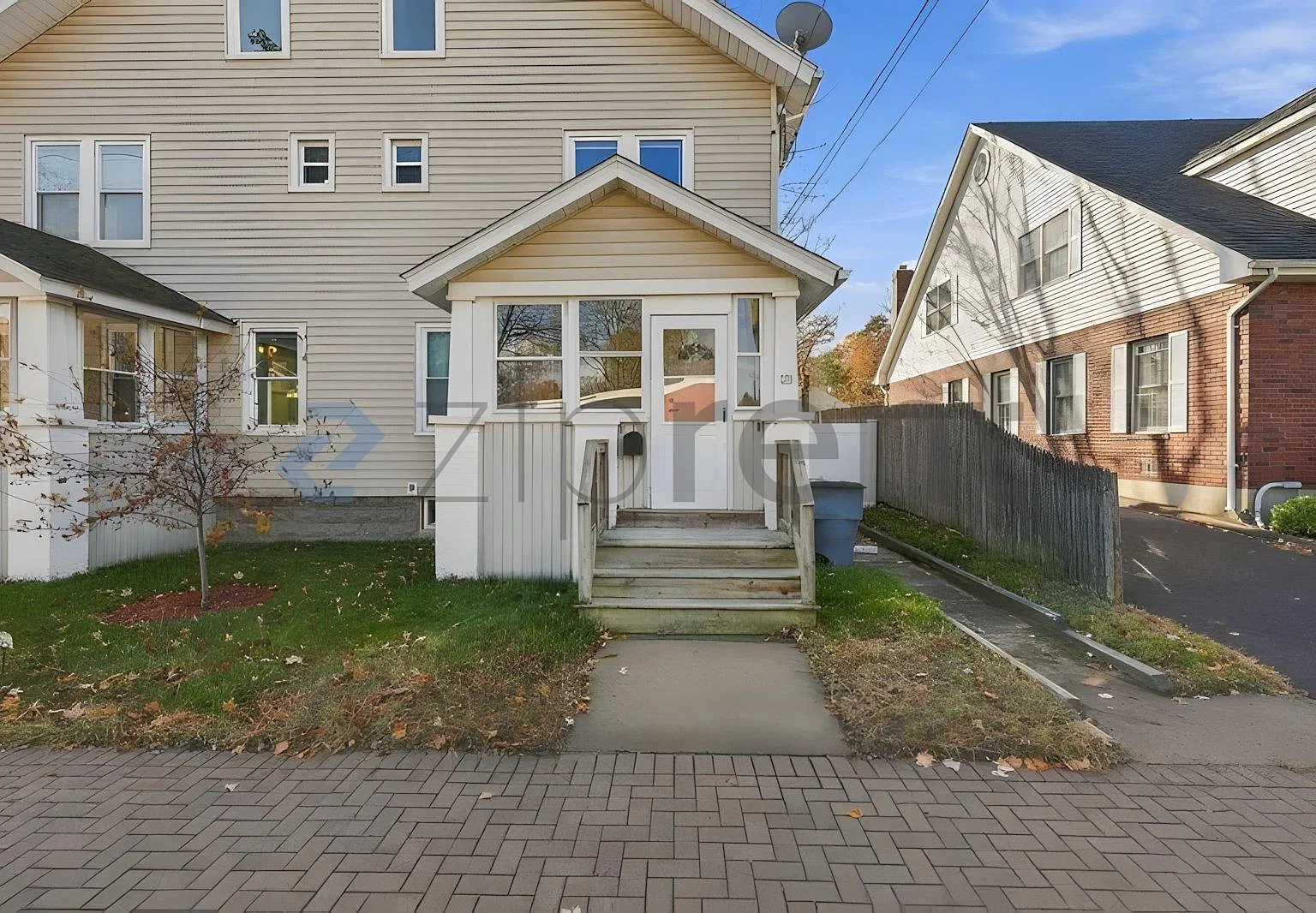 4 bed, 1.5 bath, 1500 sqft, $3,100 — Photo 2