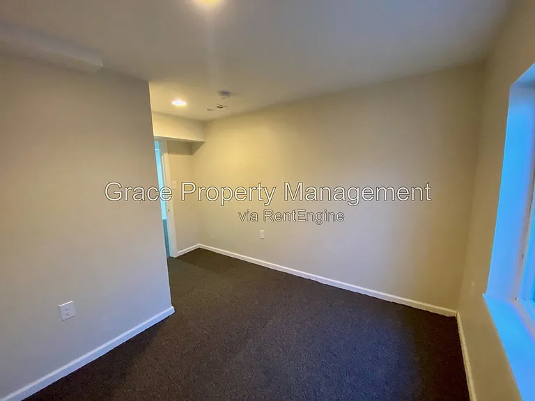 22447 E Dorado Pl — Photo 32