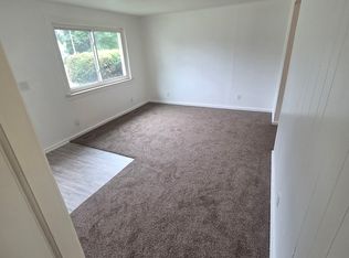 1716 Griswold St, Port Huron, MI 48060