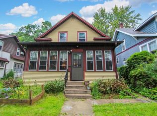 1033 Wakefield Ave, Saint Paul, MN 55106