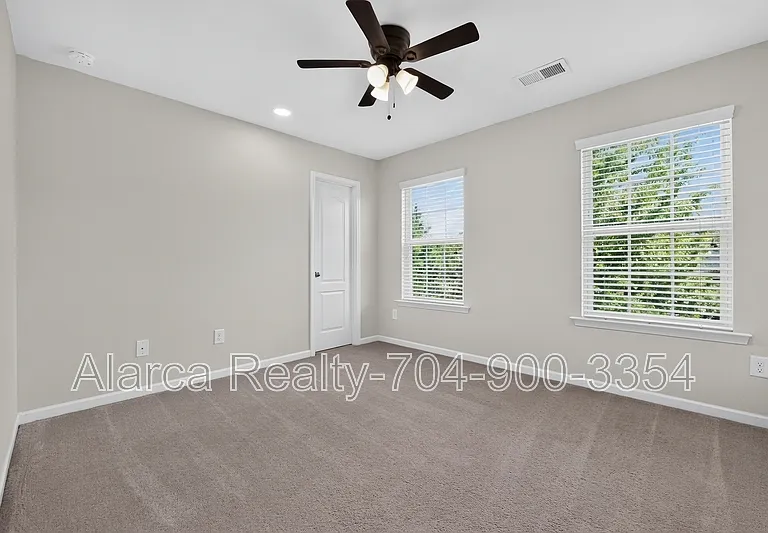 10431 Paisley Abbey Ln — Photo 19