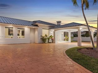 4747 SW 89th Ave, Miami, FL 33165