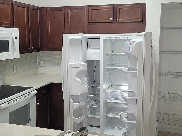 210 NW 109th Ave #216 — Photo 7