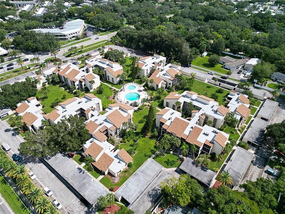 1st image of 2209 BELLEAIR ROAD #C3