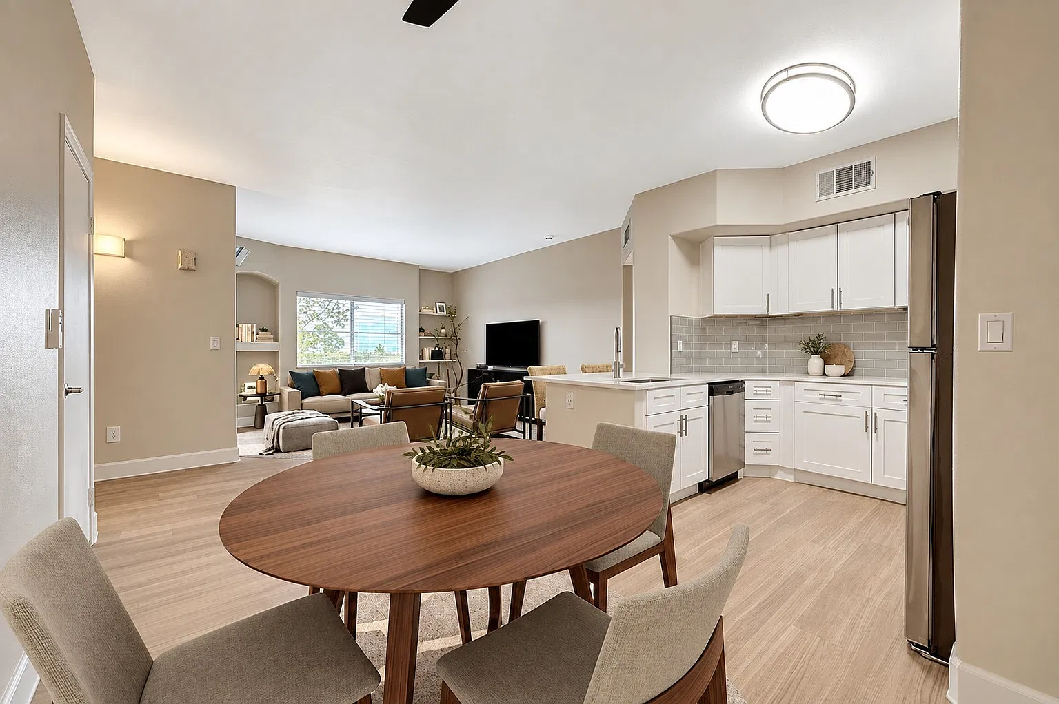 Canyon Villas Apartments — Photo 4