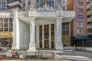 133-38 Sanford Avenue, #20B