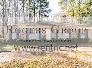 1211 Anne St, Henderson, NC 27536