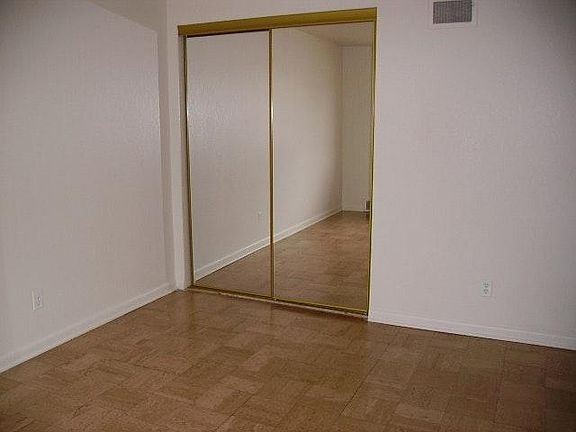 5th image of 12434 41st Ave