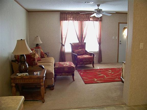 4th image of 2408 Alcott Dr