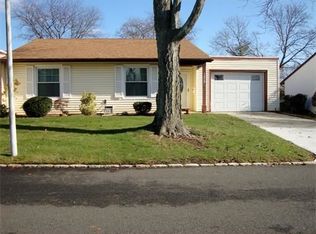 145B Possum Plz, Monroe Township, NJ 08831