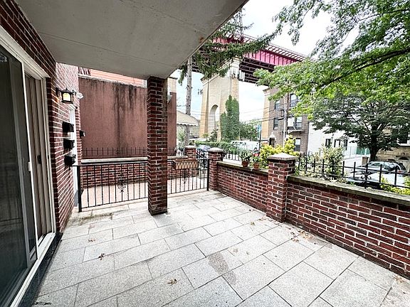 2nd image of 2237 27th St #1