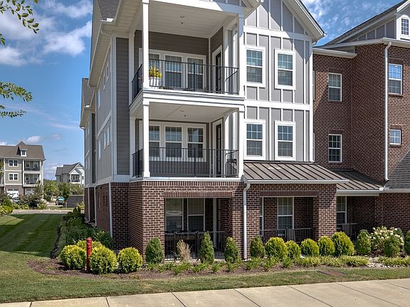 3rd image of 2000 Shadow Green Dr #H203