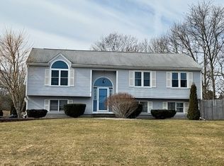 195 S Worcester St, Norton, MA 02766