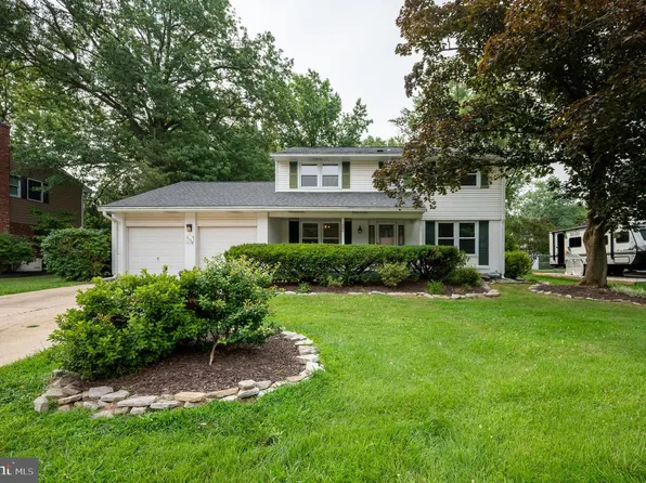 3320 S Rockfield Dr, Wilmington, DE 19810