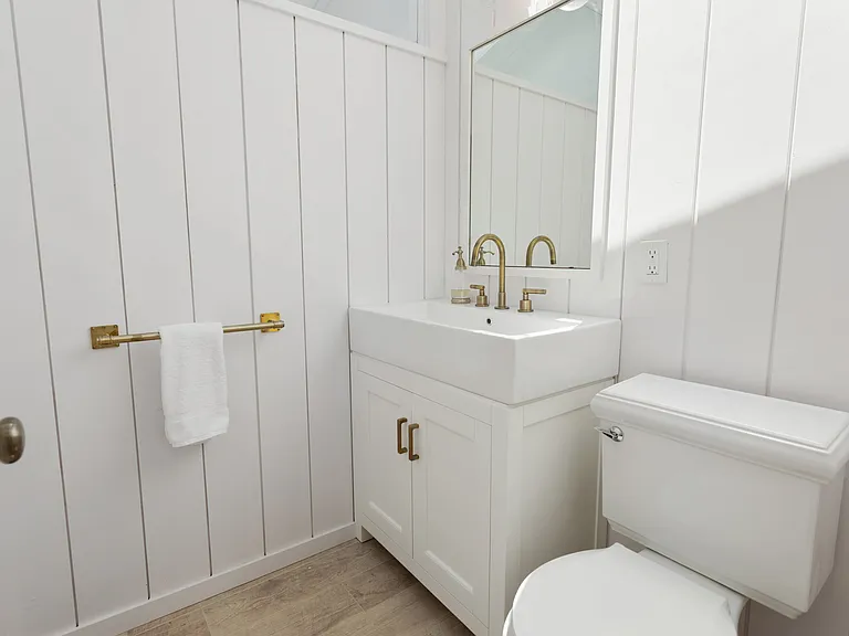 108 Old West Lake Dr — Photo 10