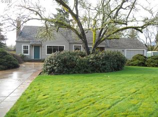 1400 W Hilliard Ln, Eugene, OR 97404