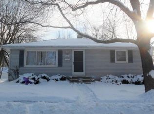 961 Langlade Ave, Green Bay, WI 54304
