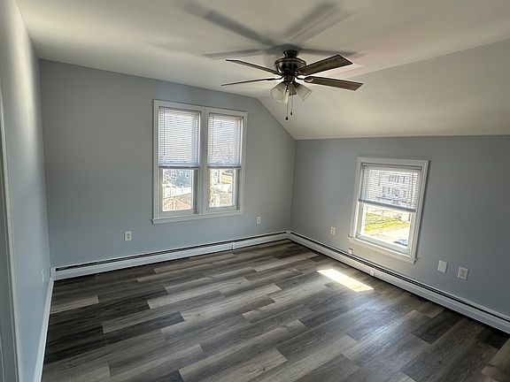 5th image of 8 King St #3