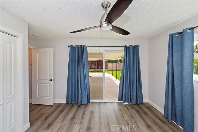 484 Glenhill Dr — Photo 12