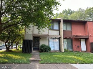 2215 Cartwright Pl, Reston, VA 20191