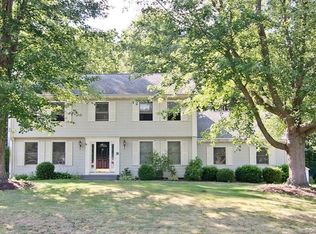 47 Village Ln, Windsor, CT 06095