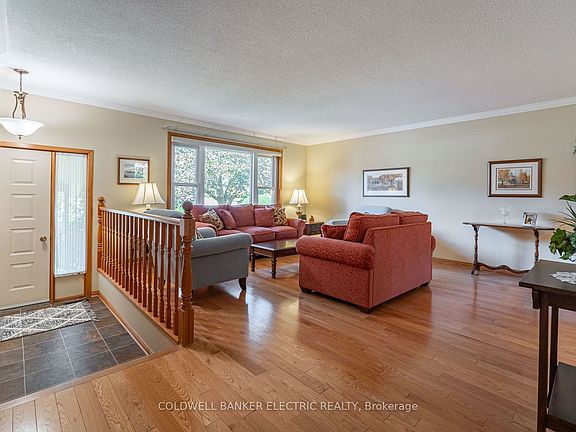 4th image of 962 Golfview Rd