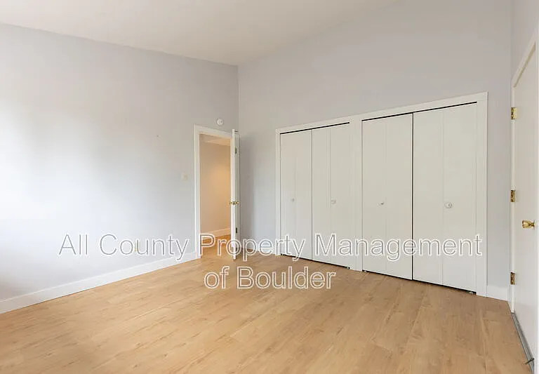 2220 Norwood Ave — Photo 21