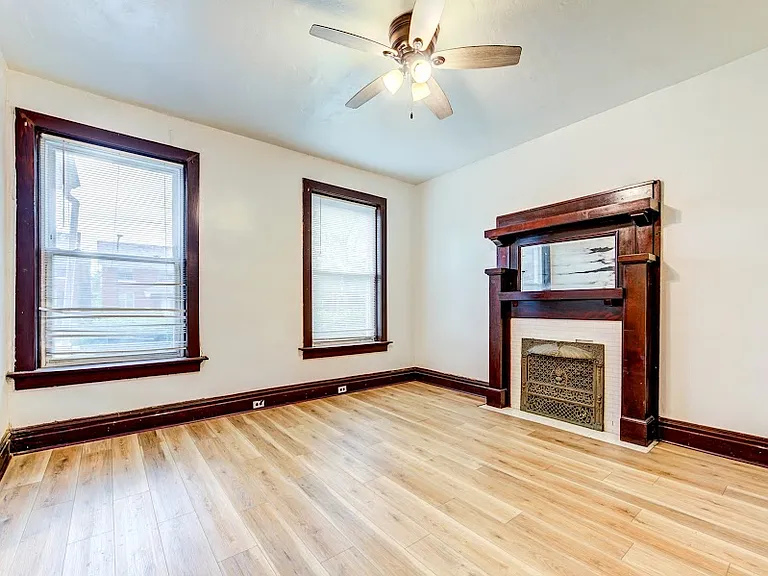 4422 Holly Ave #1 — Photo 7