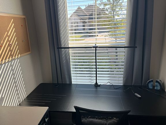 5th image of 14006 Inland Hill St #2