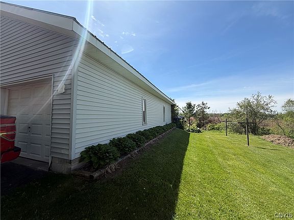 3rd image of 6906 Shady Ave