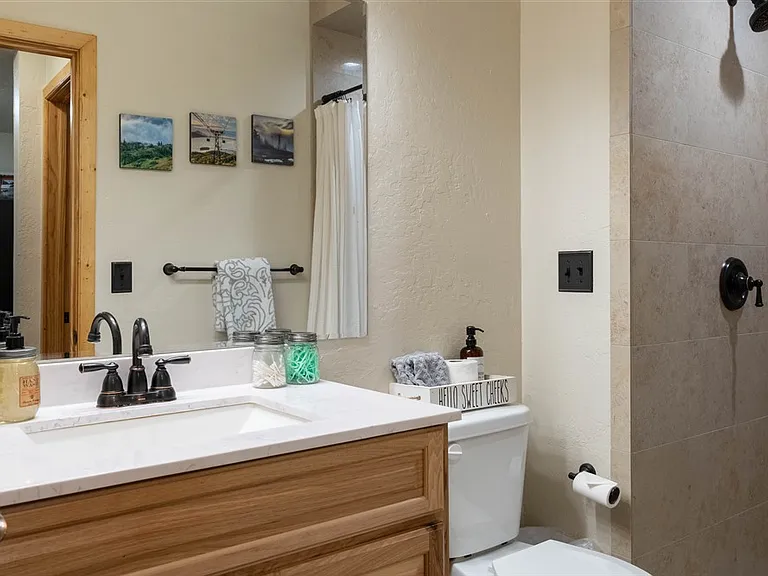 1384 Park Ave #215 — Photo 61