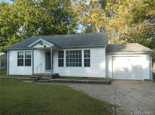 504 N Garfield Ave, Pryor, OK 74361