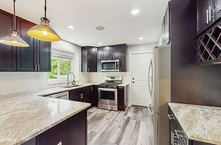 137 Forest Ave — Photo 14