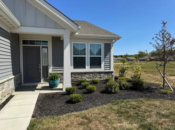 6252 Windcliff Dr, Grove City, OH 43123