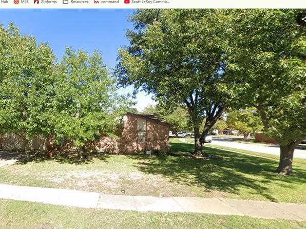 414 W Dorris Dr, Grand Prairie, TX 75051