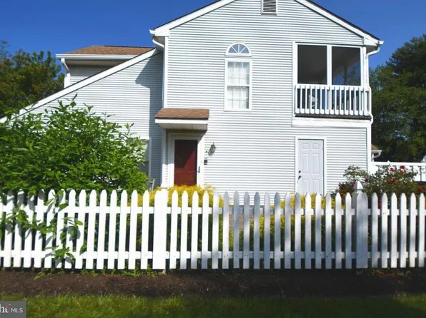 1620 Covington Rd, Yardley, PA 19067