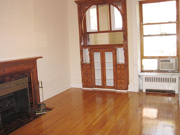 2nd image of 112 W 74th St APT 2F