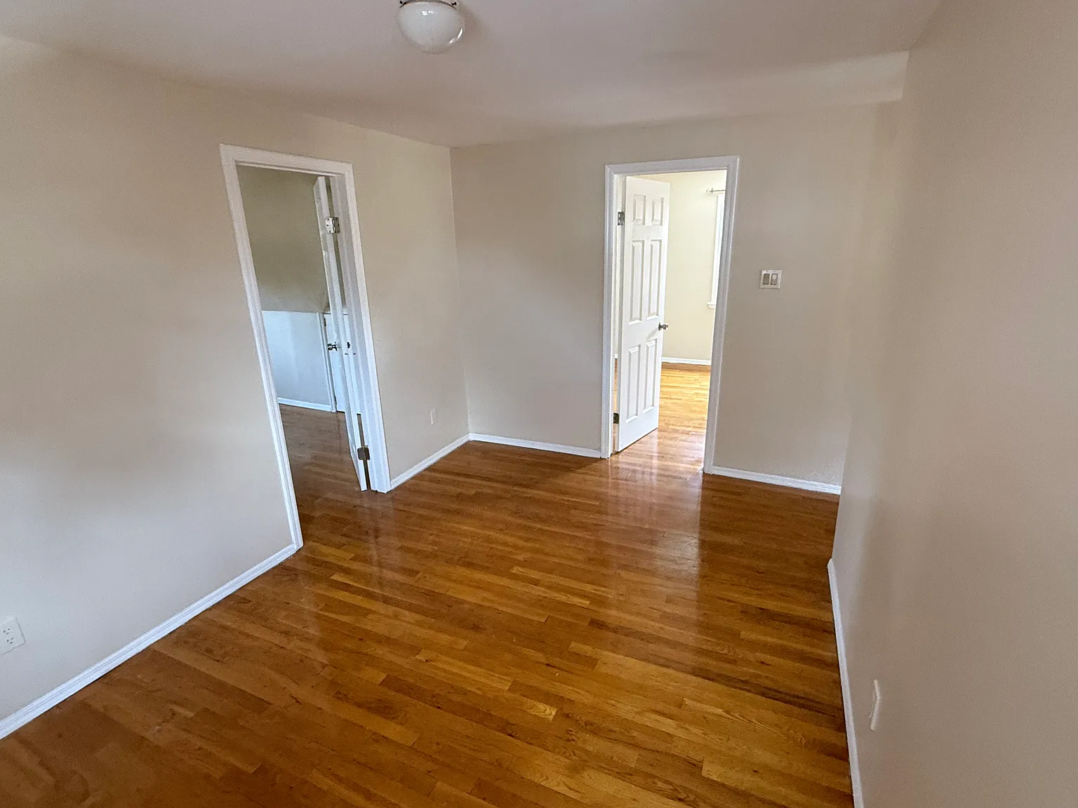 2 bed, $2,500 — Photo 2