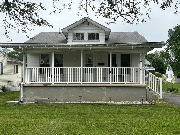 447 S Prairie St, Bethalto, IL 62010