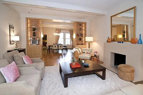 Sold by Corcoran | media 19