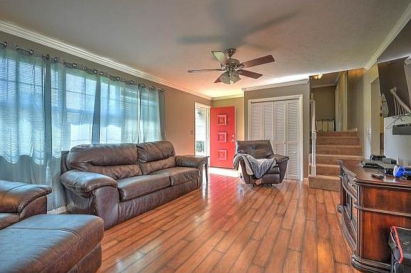 4th image of 444 Kinkead Ave