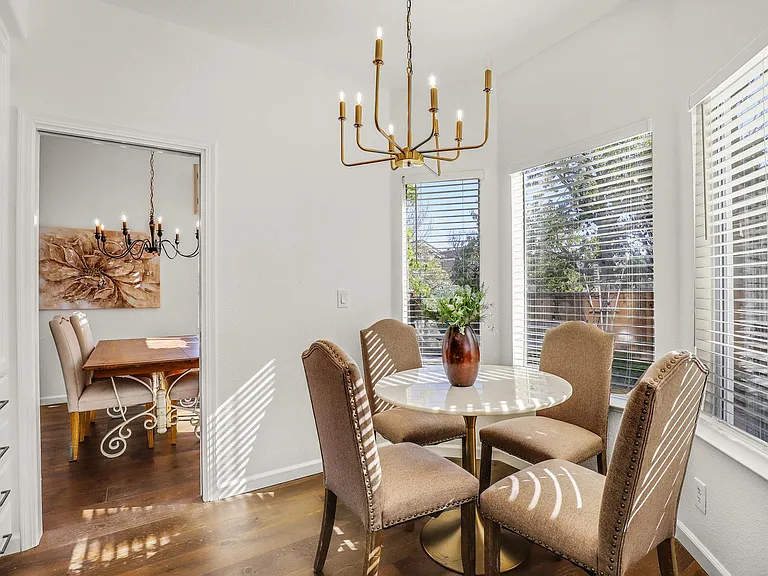 8516 Peachtree Ave — Photo 5