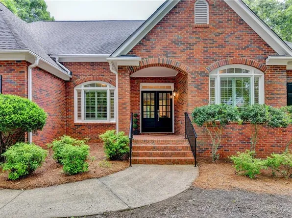 3515 Woodbury Creek Dr, Cumming, GA 30041