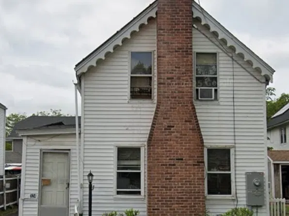 324 Oakland St, Springfield, MA 01108