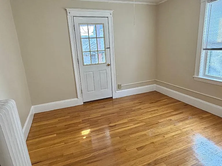 2 Hastings St #1 — Photo 2