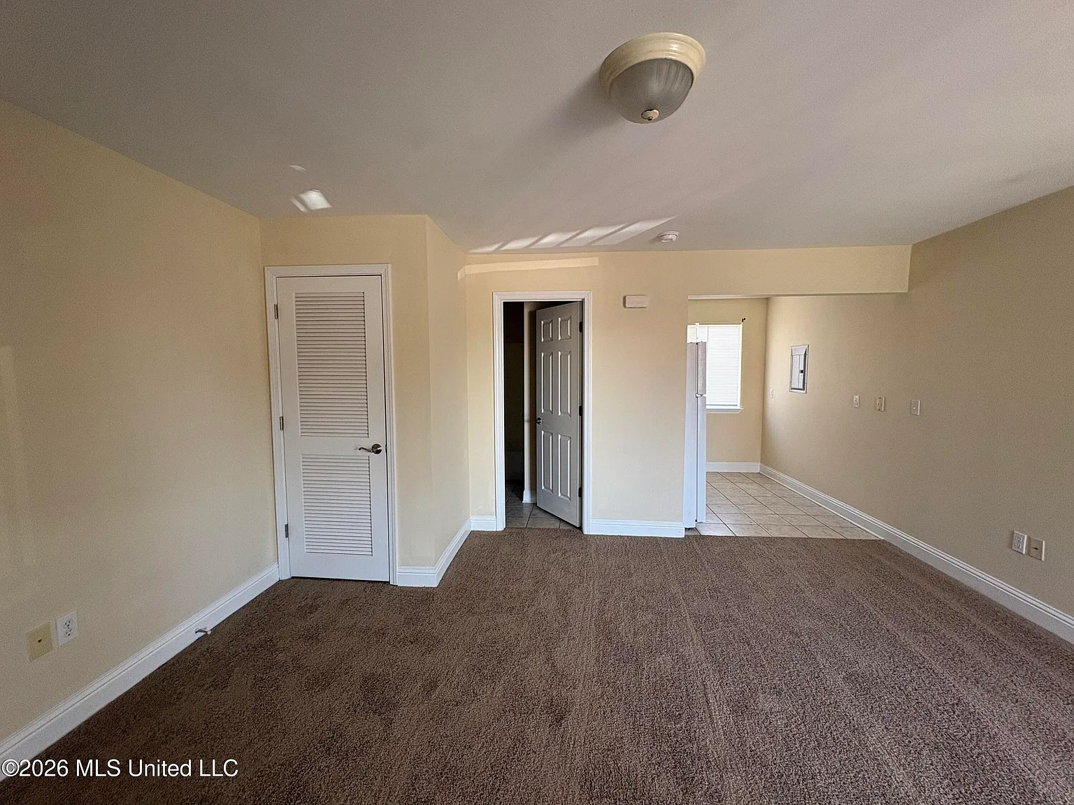 1 bed, 1.0 bath, 343 sqft, $825 — Photo 4