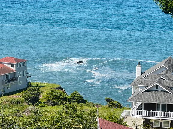 2nd image of 110 Albatross Rd