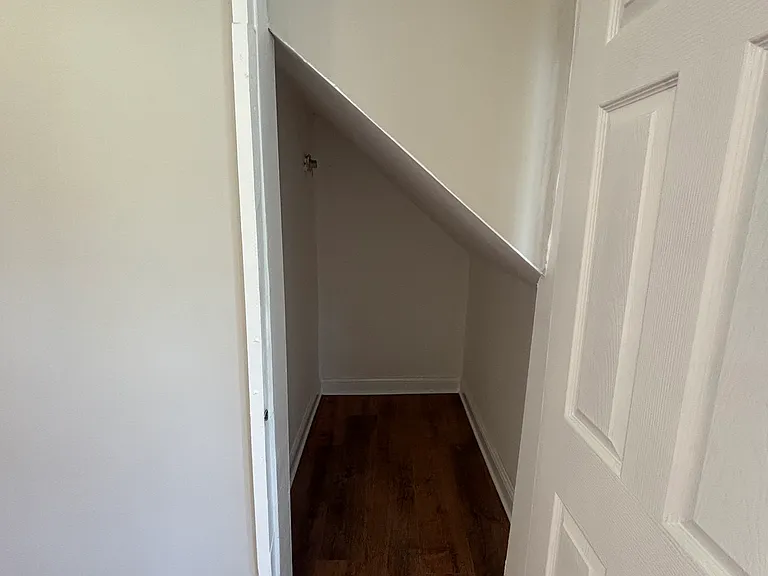 7049 S Kimbark Ave — Photo 11